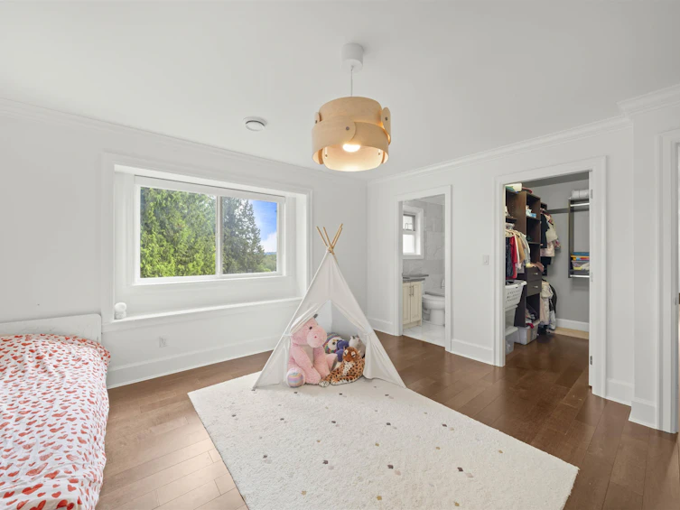 7638 Aubrey Street, Burnaby, BC, V5A 1K7 - 23