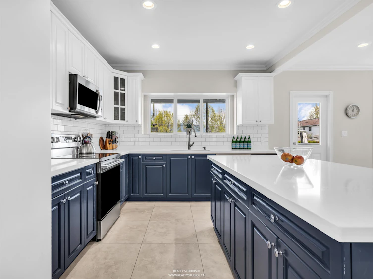 627 E 30th Avenue, Vancouver, BC, V5V 2V7 - 9