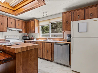 32-2305 200 Street - 3