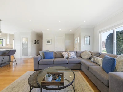 4850 Highlawn Drive - 5
