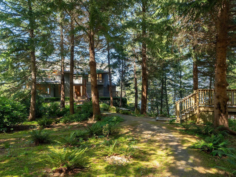 520 Smugglers Cove Road, Bowen Island, BC, V0N 1G1 - 32