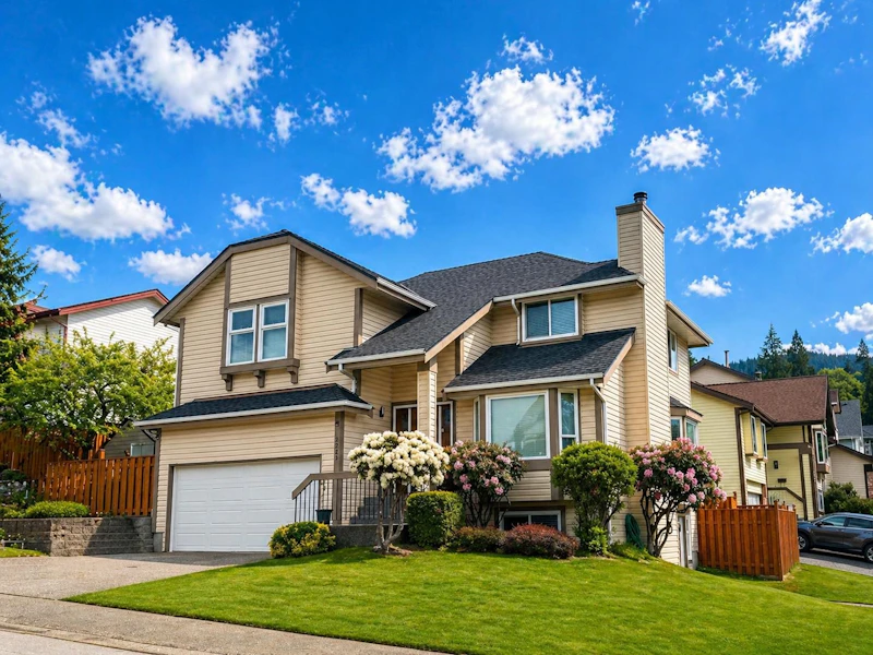 2983 Albion Drive, Coquitlam BC V3B 6N4