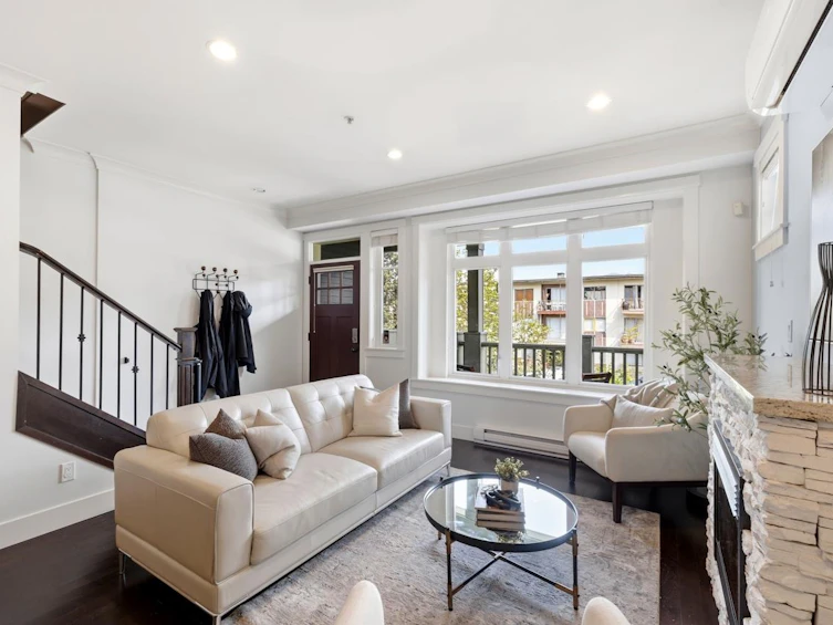 1828 E Georgia Street, Vancouver, BC, V5L 2B6 - 8