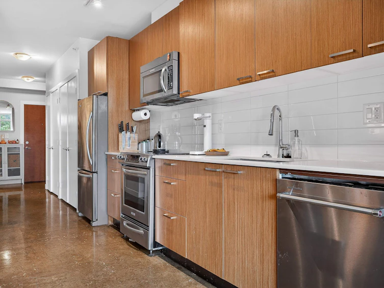 417-221 Union Street, Vancouver, BC, V6A 0B4 - 10