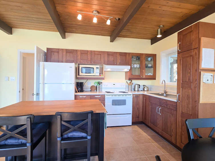 65 Esplanade Road, Keats Island, BC, V0N 1V0 - 7