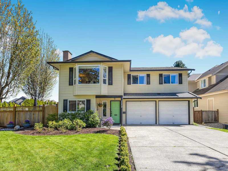 2254 154a Street, Surrey BC V4A 5S9