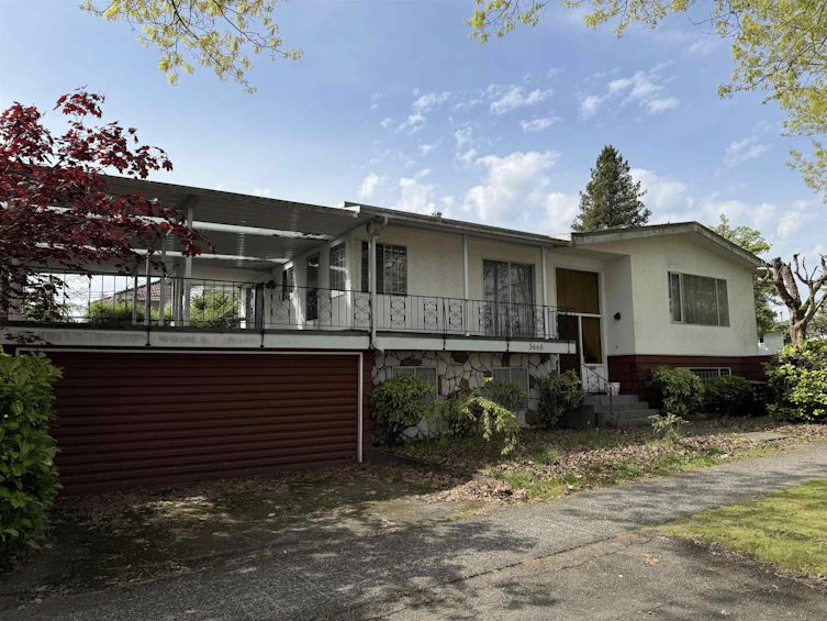 3660 E 22nd Avenue, Vancouver, BC, V5M 2Z7 - 4