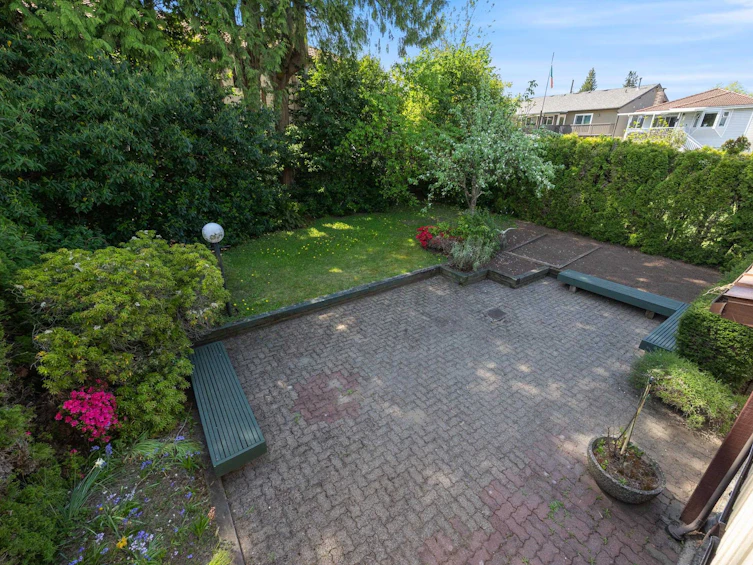 6264 Bryant Street, Burnaby, BC, V5H 1Y2 - 40
