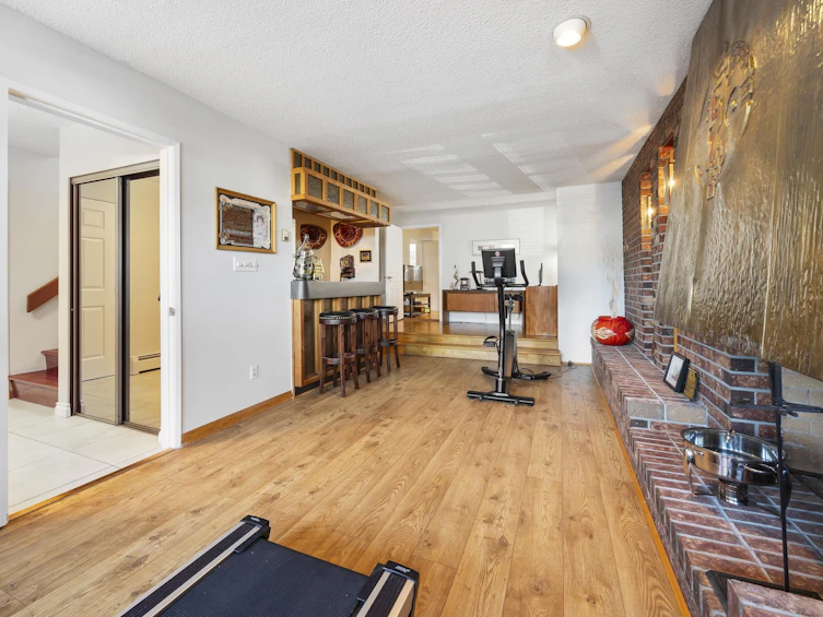 6264 Bryant Street, Burnaby, BC, V5H 1Y2 - 27