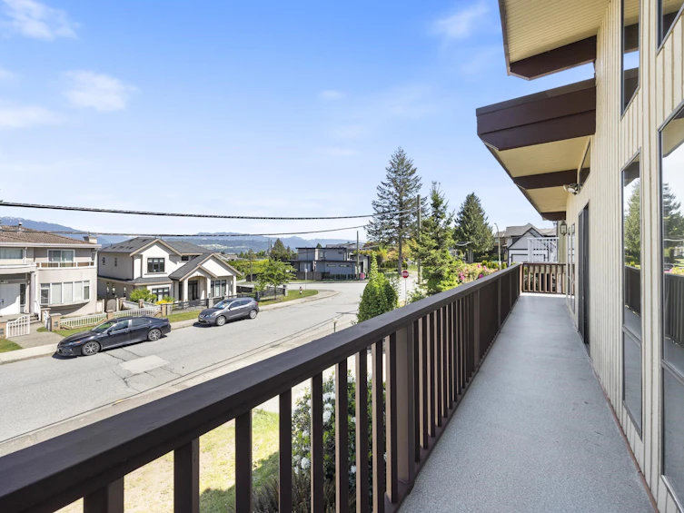 6264 Bryant Street, Burnaby, BC, V5H 1Y2 - 9