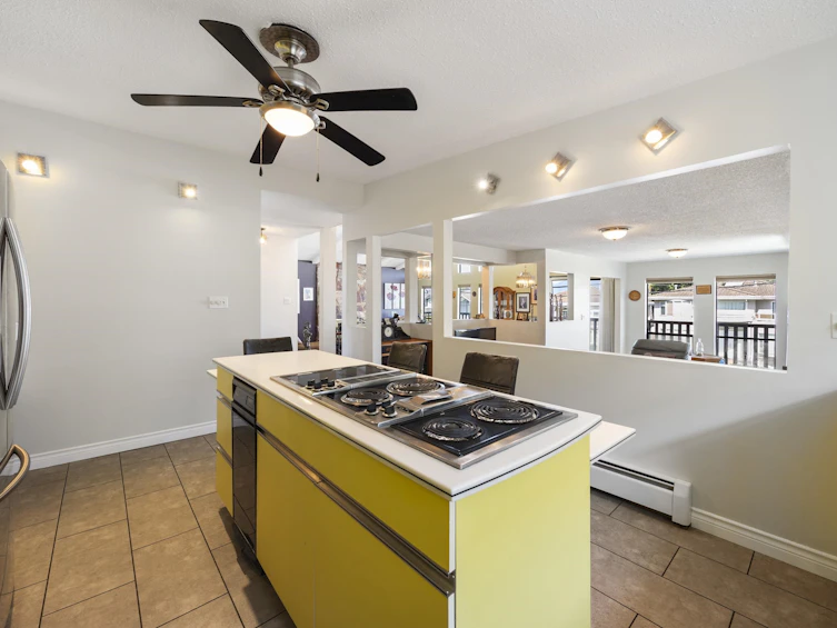 6264 Bryant Street, Burnaby, BC, V5H 1Y2 - 17