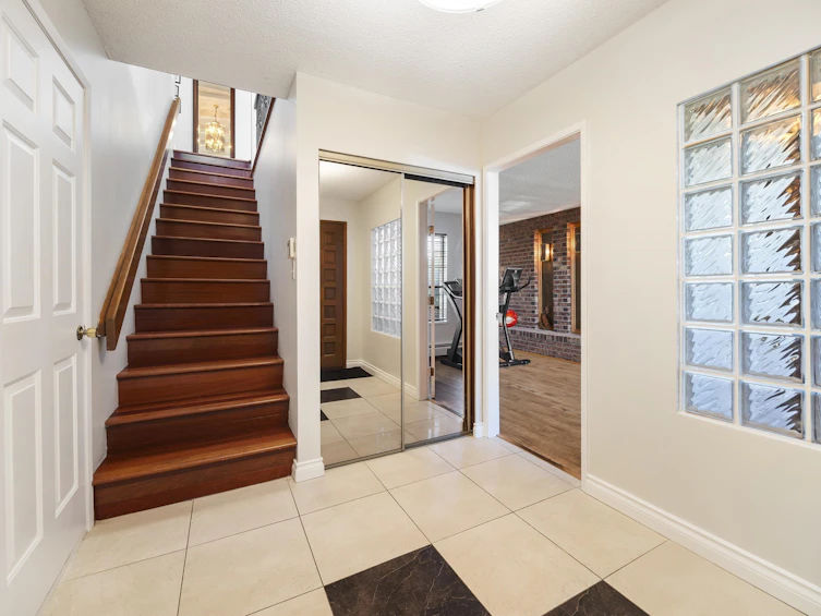 6264 Bryant Street, Burnaby, BC, V5H 1Y2 - 26