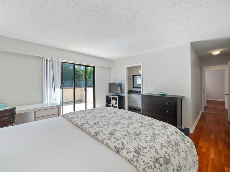 6264 Bryant Street, Burnaby, BC, V5H 1Y2 - 20