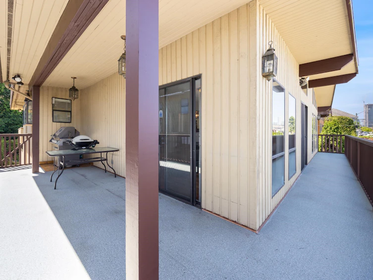 6264 Bryant Street, Burnaby, BC, V5H 1Y2 - 10