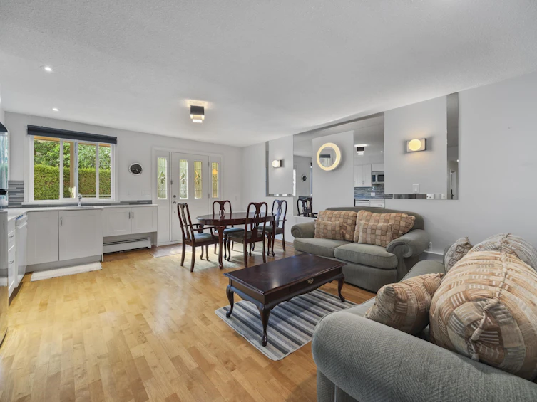 6264 Bryant Street, Burnaby, BC, V5H 1Y2 - 33