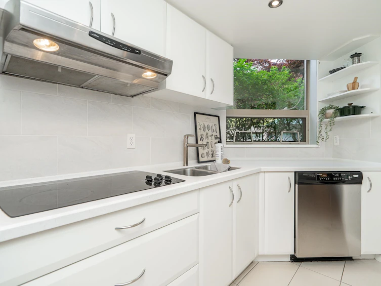 103-1199 Eastwood Street, Coquitlam, BC, V3B 7W7 - 11