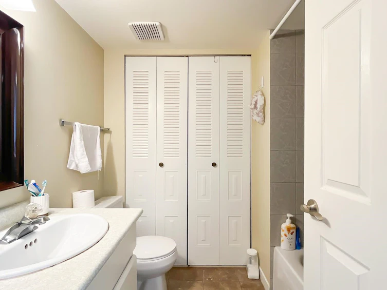 5240 Oliver Drive, Richmond, BC, V6V 2S8 - 26