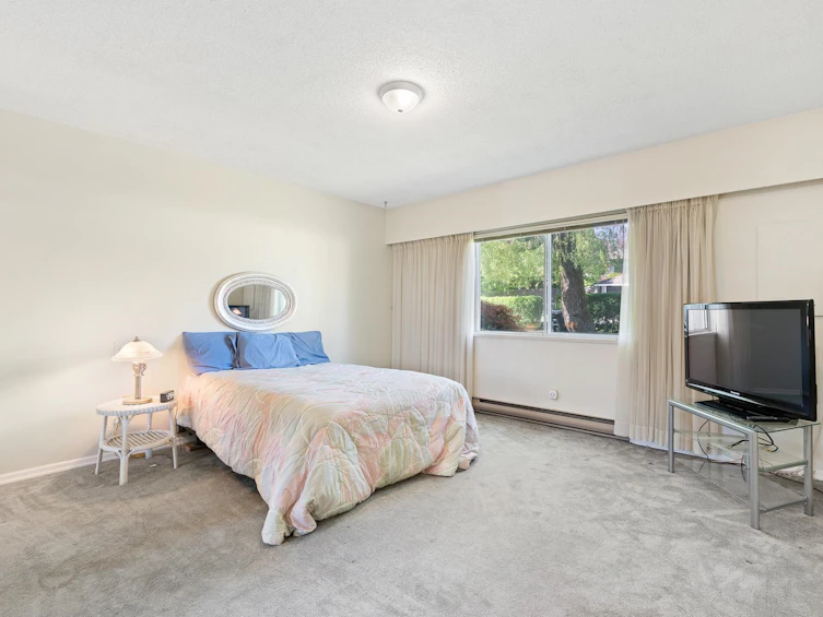 3975 Spruce Street, Burnaby, BC, V5G 1Y2 - 8