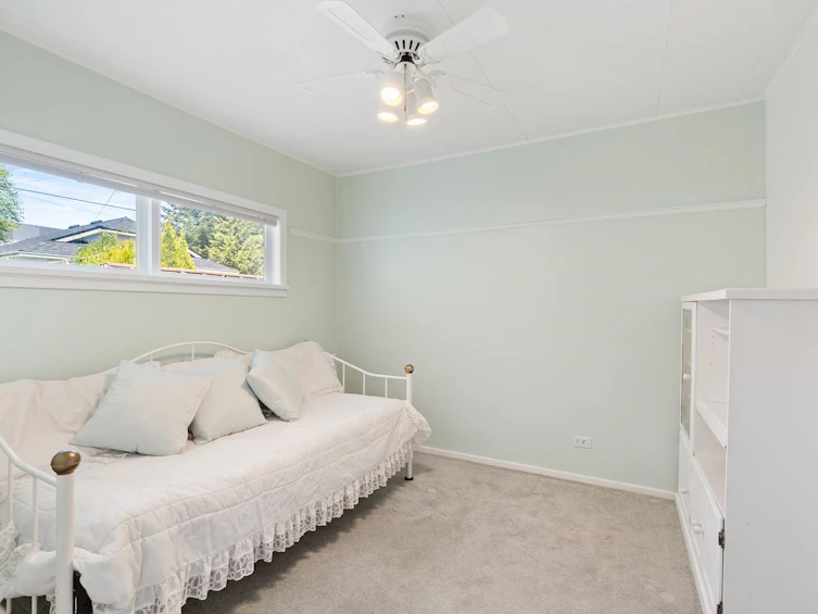 3975 Spruce Street, Burnaby, BC, V5G 1Y2 - 10