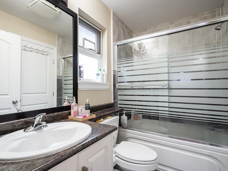 6663 125a Street, Surrey, BC, V3W 1V7 - 30