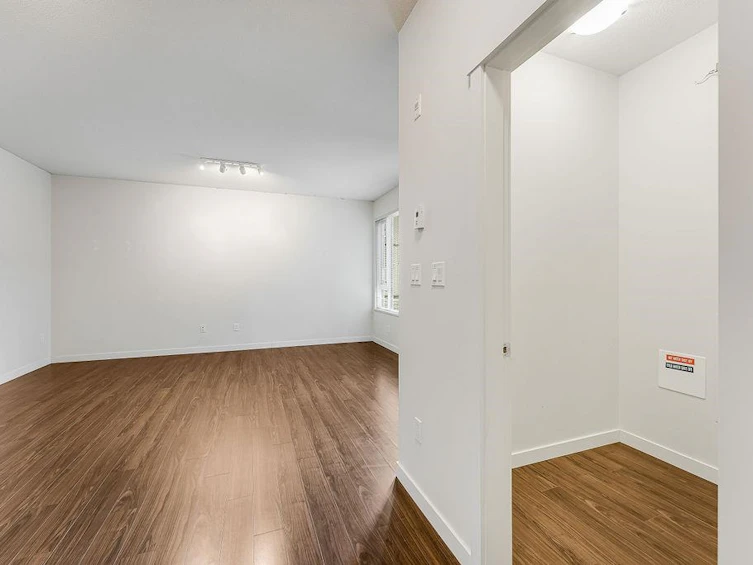 422-3133 Riverwalk Avenue, Vancouver, BC, V5S 0A7 - 8