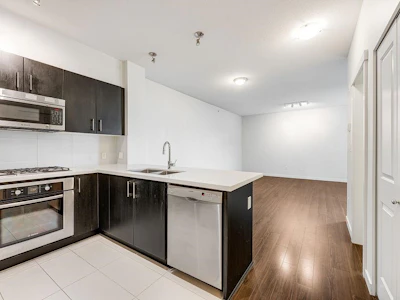 422-3133 Riverwalk Avenue - 3