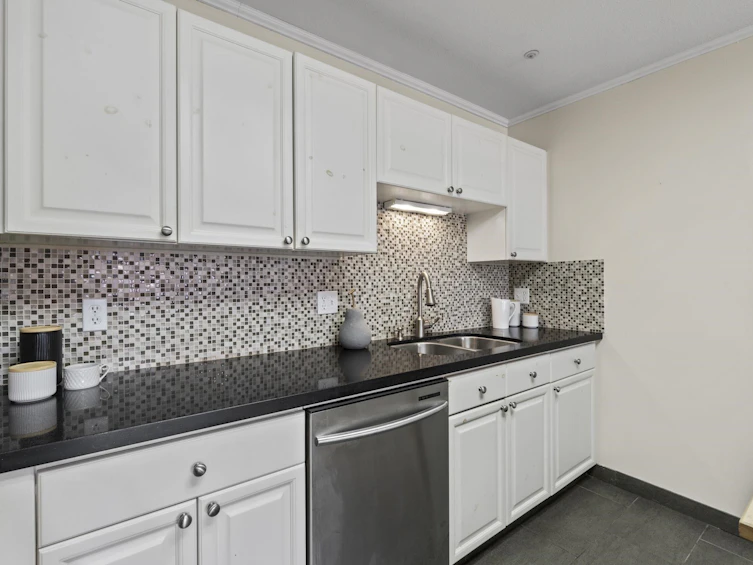 425-3 Rialto Court, New Westminster, BC, V3M 6P2 - 10