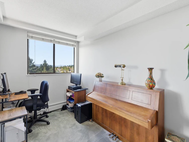 1605-320 Royal Avenue, New Westminster, BC, V3L 5C6 - 12