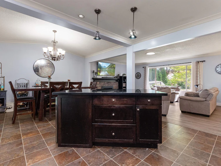 33191 Edgewood Avenue, Abbotsford, BC, V2S 8B4 - 17