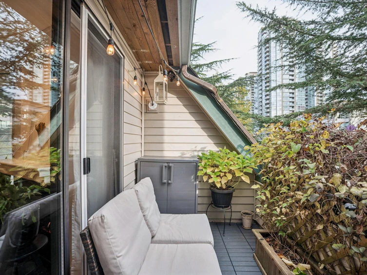 410-2925 Glen Drive, Coquitlam, BC, V3B 7H9 - 18