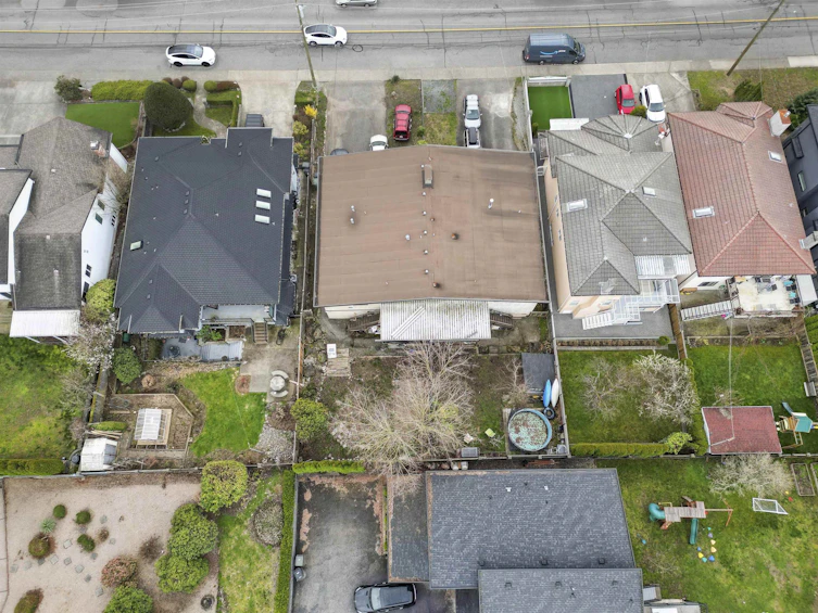 7143 Halifax Street, Burnaby, BC, V5A 1M1 - 21