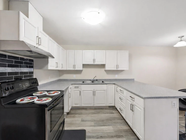 7143 Halifax Street, Burnaby, BC, V5A 1M1 - 4