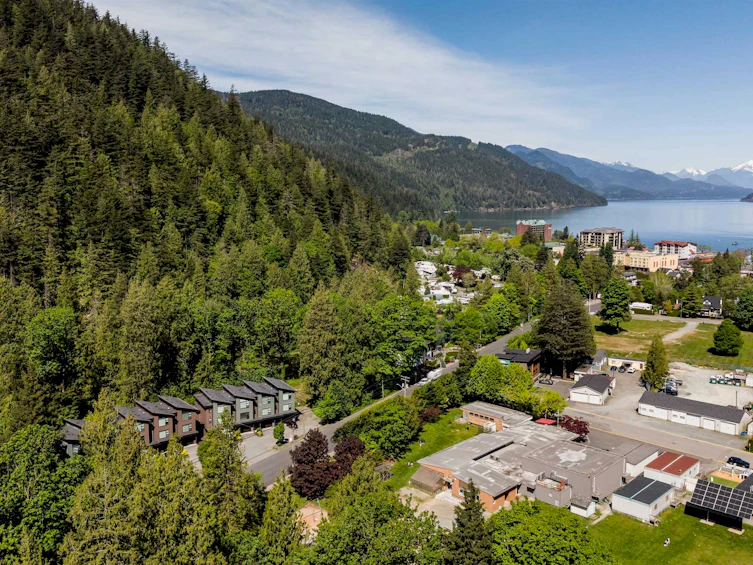 5-520 Hot Springs Road, Harrison Hot Springs, BC, V0M 1K0 - 2