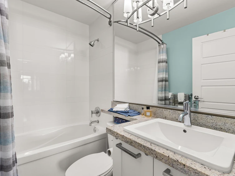 24-2925 King George Boulevard, Surrey, BC, V4P 1B8 - 30