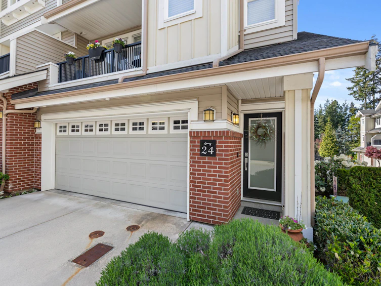 24-2925 King George Boulevard, Surrey, BC, V4P 1B8