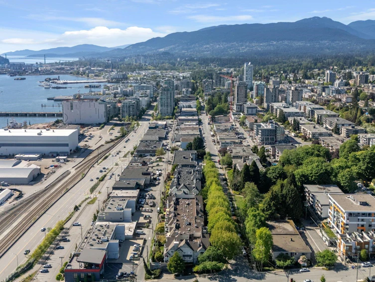 303-365 E 1st Street, North Vancouver, BC, V7L 4W5 - 24