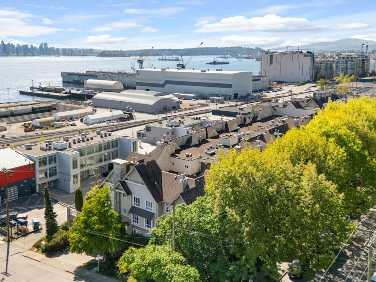 303-365 E 1st Street, North Vancouver, BC, V7L 4W5 - 25
