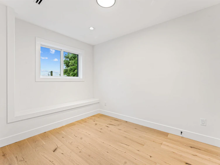 4917 Venables Street, Burnaby, BC, V5B 1X8 - 21