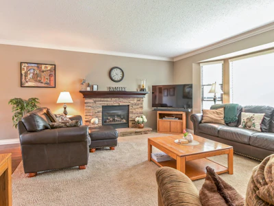 6154 171a Street - 3