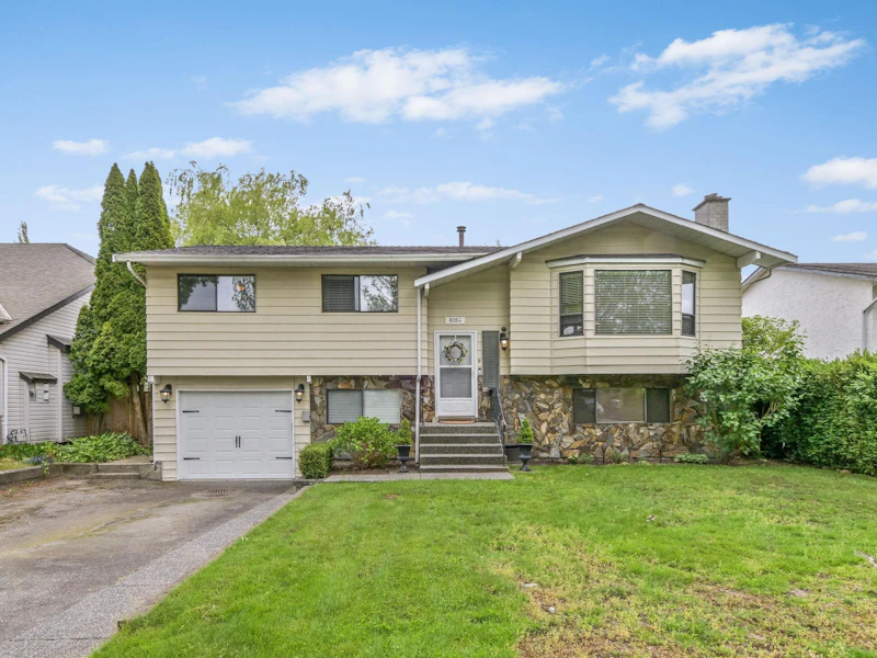 6154 171a Street, Surrey BC V3S 3Z2