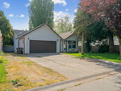 6034 174 Street - 2