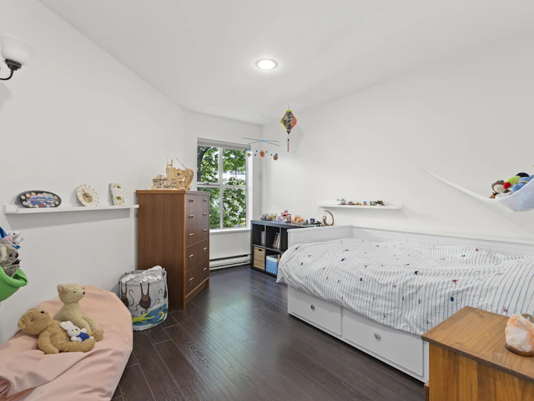 1485 Kitchener Street, Vancouver, BC, V5L 2V7 - 4