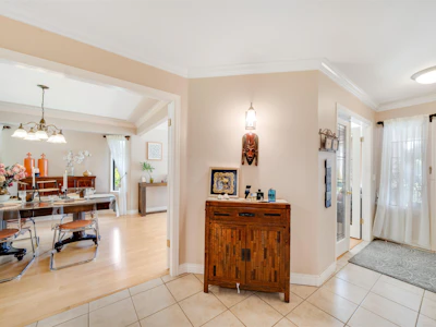 14937 20a Avenue - 4