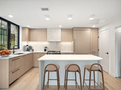 101-157 W King Edward Avenue - 3