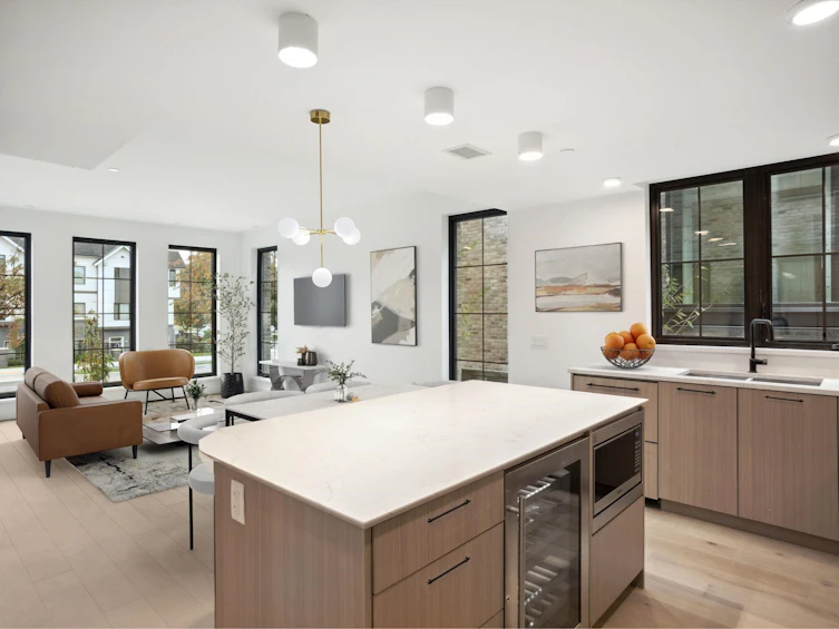 101-157 W King Edward Avenue, Vancouver, BC, V5Y 2H8 - 2