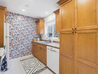 2-33900 Mayfair Avenue - 3
