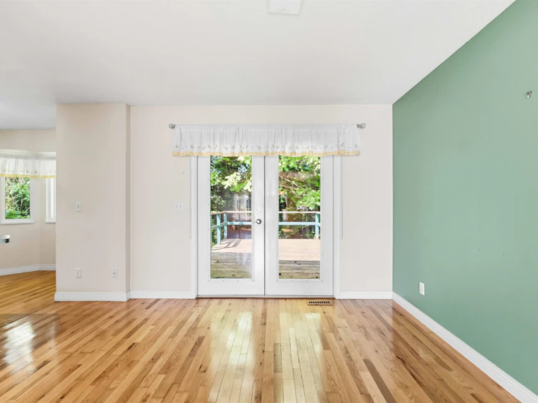 11915 238a Street, Maple Ridge, BC, V4R 2B2 - 12
