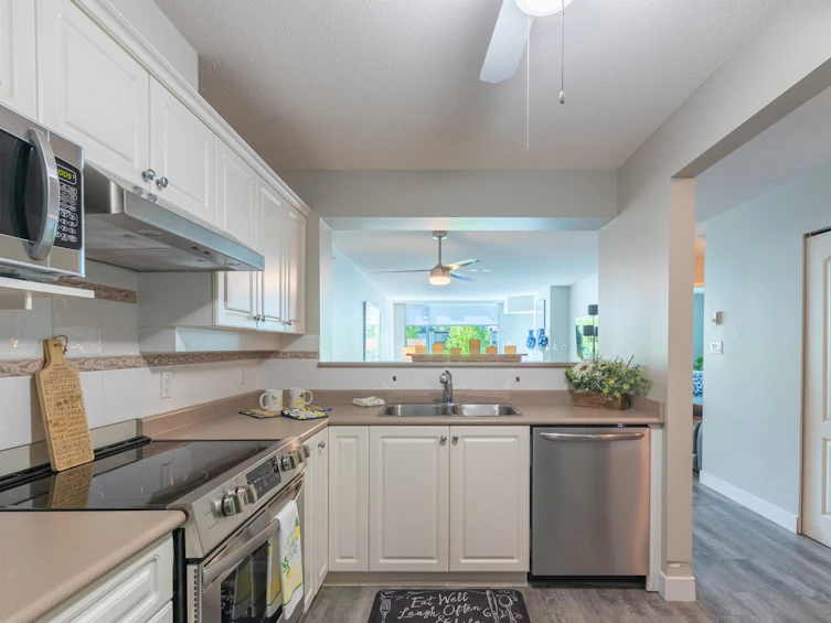 404-12148 224 Street, Maple Ridge, BC, V2X 3N8 - 9