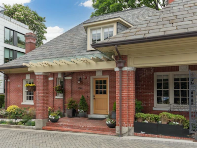 1501 Atlas Lane - 2