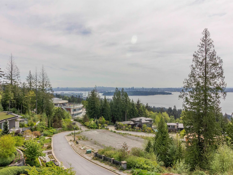 2948 Burfield Place, West Vancouver, BC, V7S 0A9 - 20